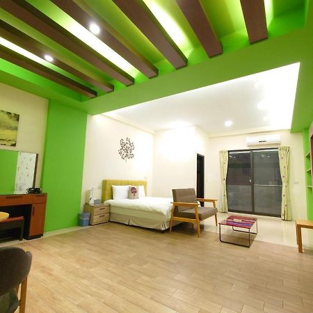 Cat Mia Hostel Хуалянь Экстерьер фото